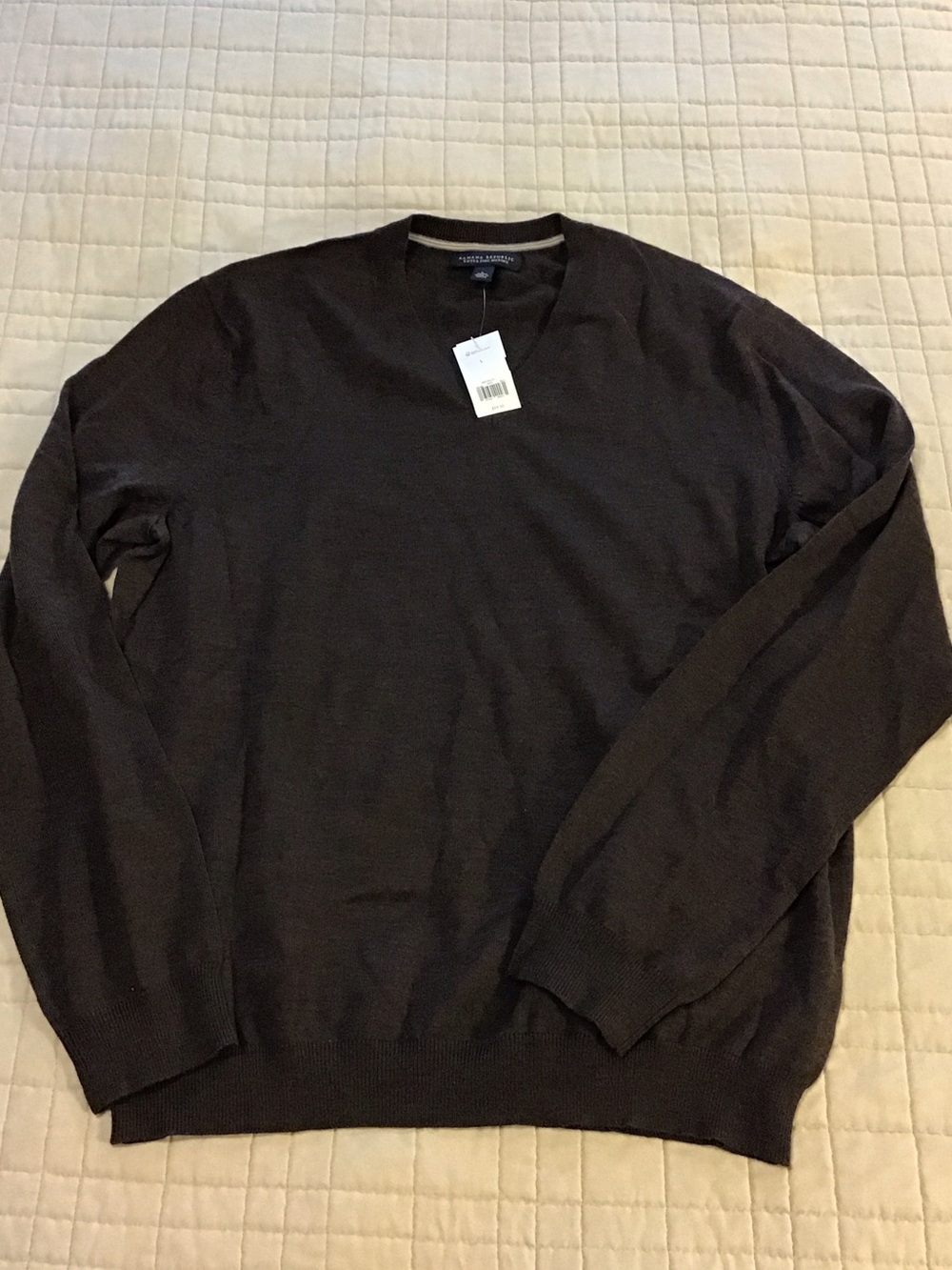 Banana Republic Men's Brown Crewneck Sweater